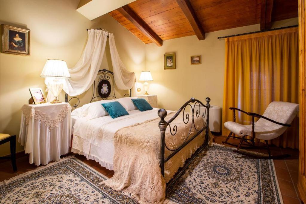 Dimora Di Charme Villa Sant'Erasmo 푸모네 외부 사진