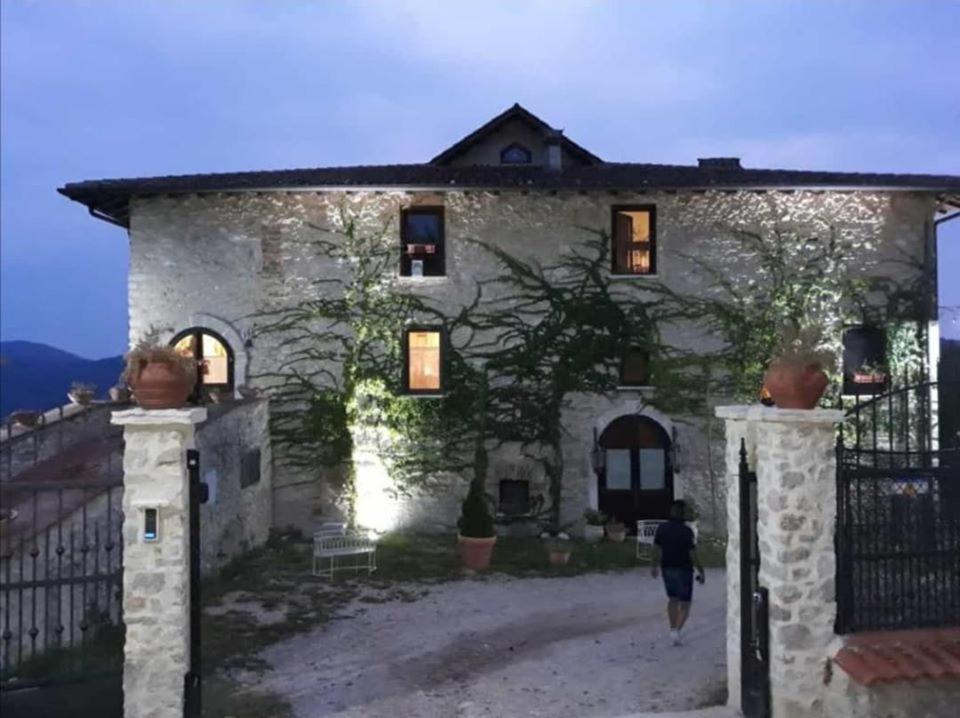 Dimora Di Charme Villa Sant'Erasmo 푸모네 외부 사진