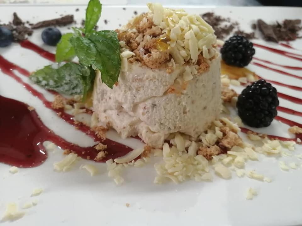 Dimora Di Charme Villa Sant'Erasmo 푸모네 외부 사진