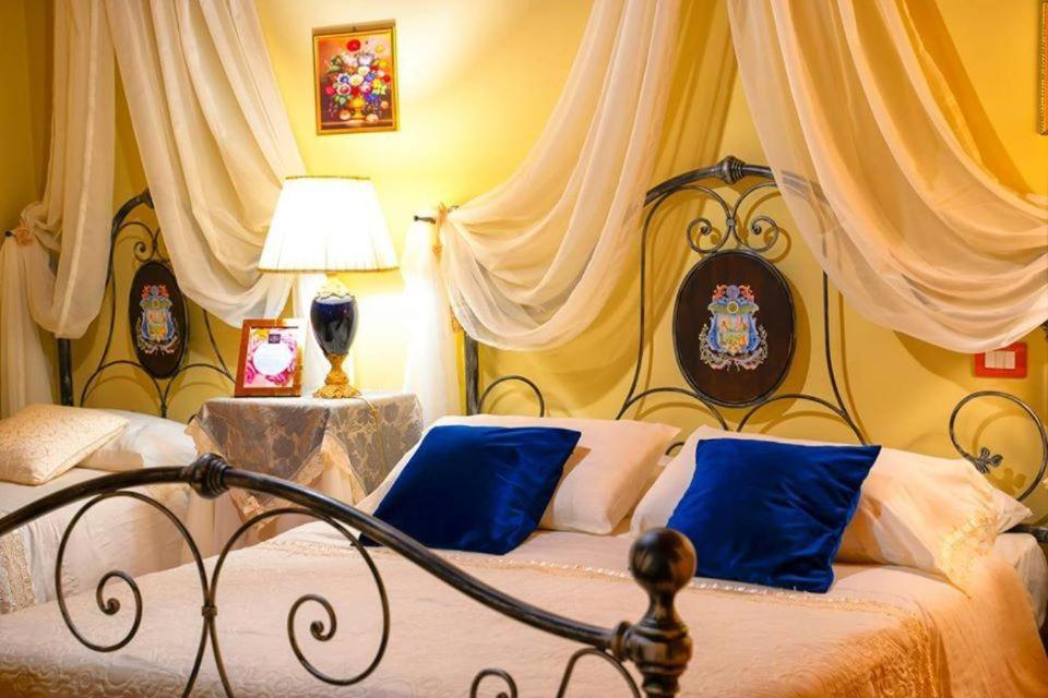 Dimora Di Charme Villa Sant'Erasmo 푸모네 외부 사진